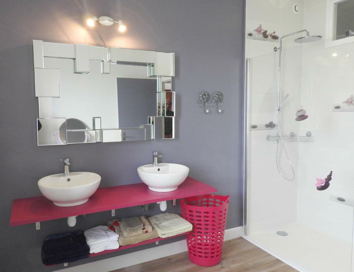 A'Mag Villa Penestin Bagian luar foto